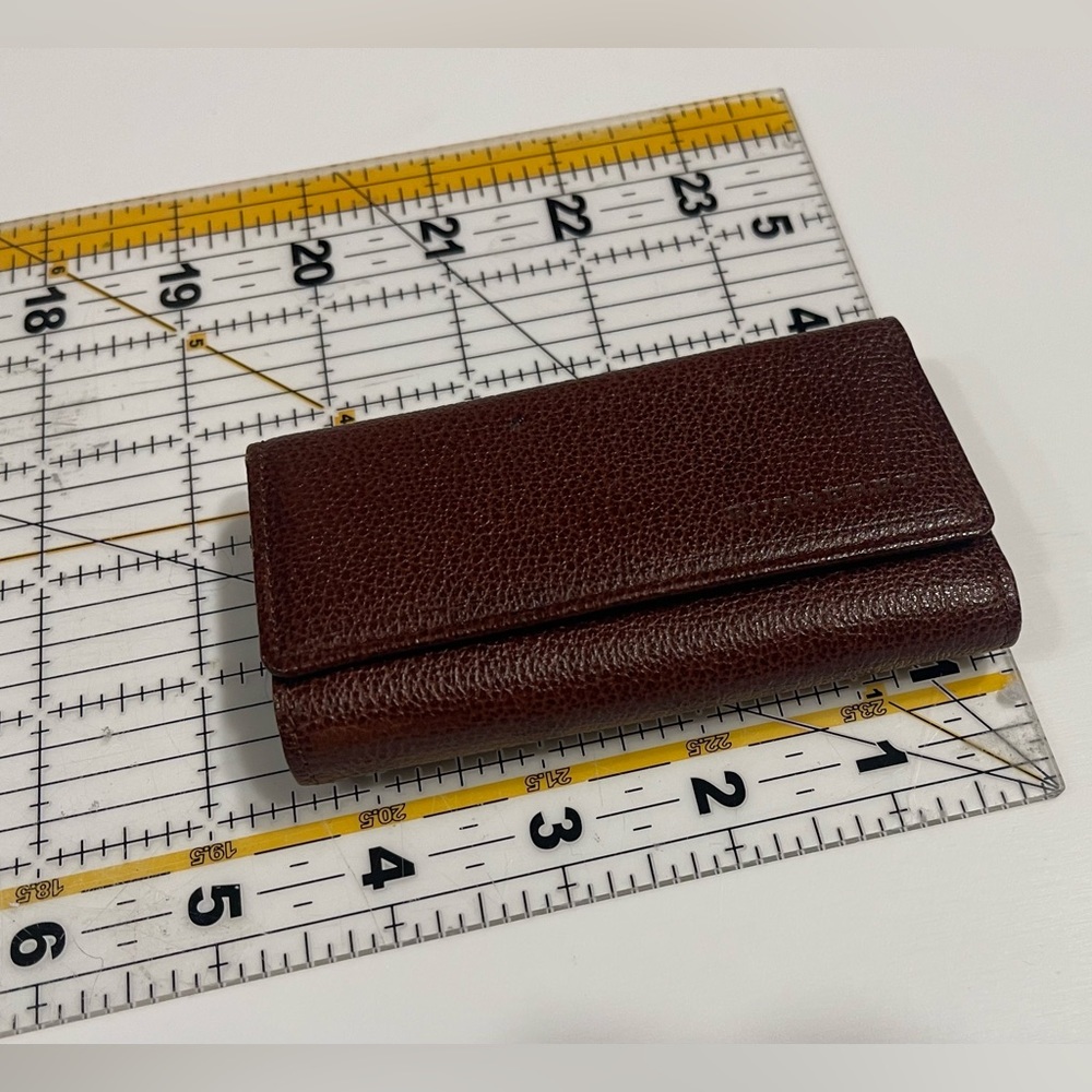 Burberry 5-Ring Key Case - image 8